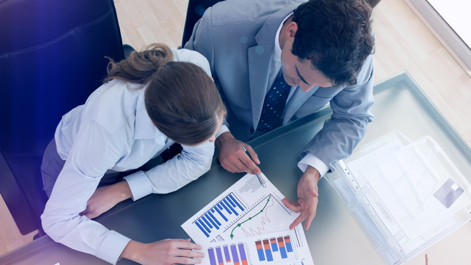 Advisor vs. Consultant Who drives the most business growth?